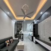 Nhà Trương Định Dân Xây Độc Lập 10m Ra Ô Tô Nhỉnh 5 Tỷ